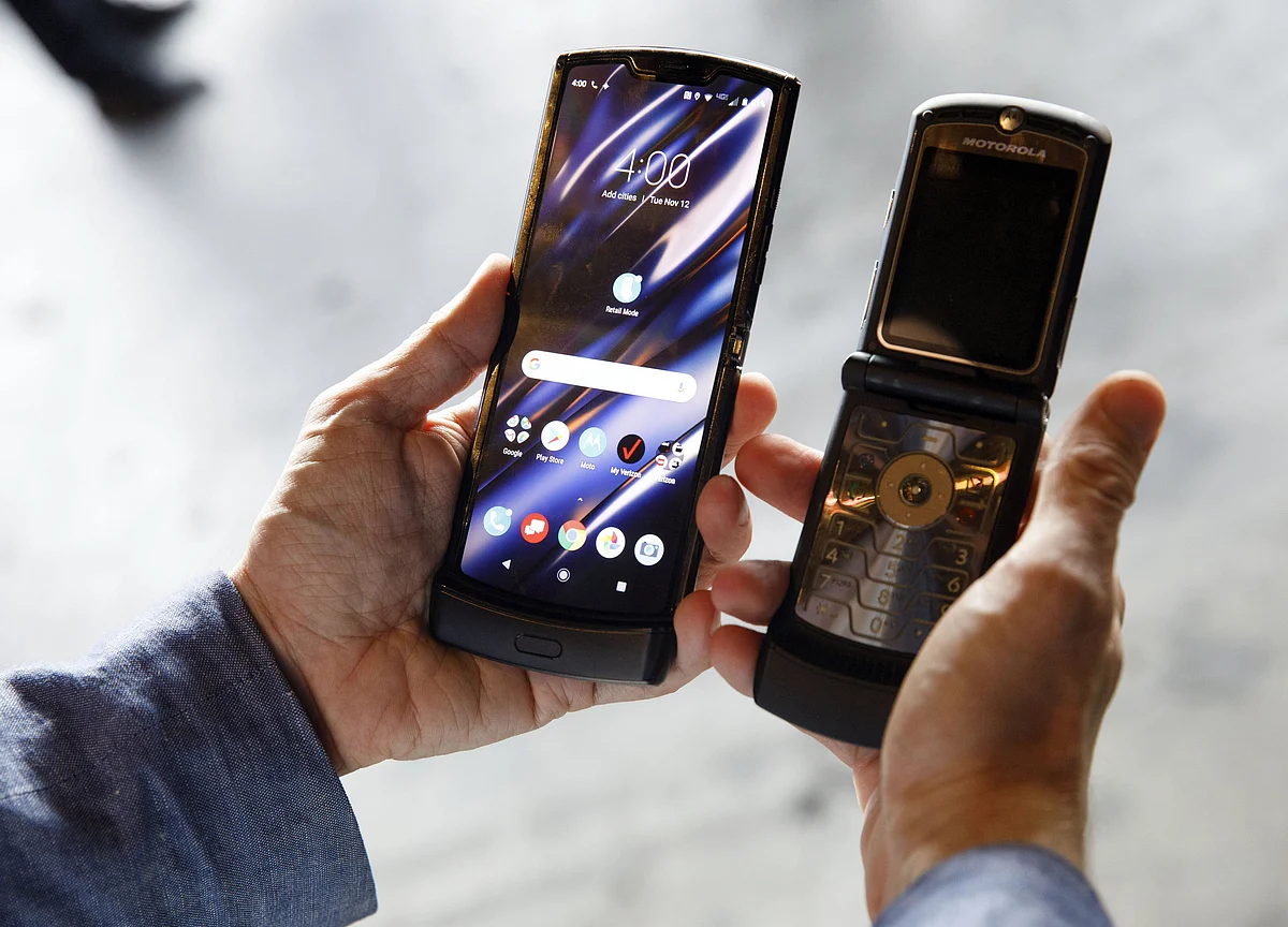 Motorola Brings Back the Razr as $1,500 Foldable Smartphone