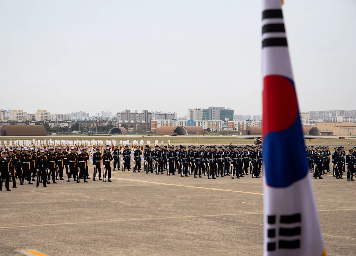 Japan-South Korea Bickering Drags On After Intel Pact Rescue