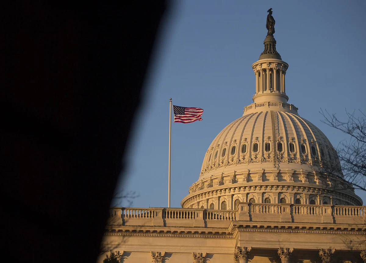 Whistle-Blower’s Lawyer Offers GOP Chance to Question Client