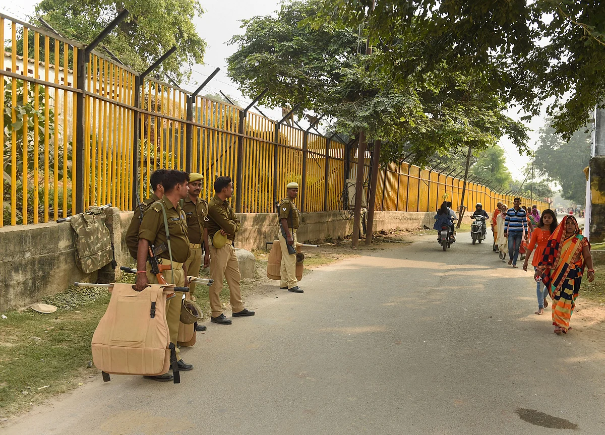 Delhi Police Beefs Up Security Ahead Of Ayodhya Verdict