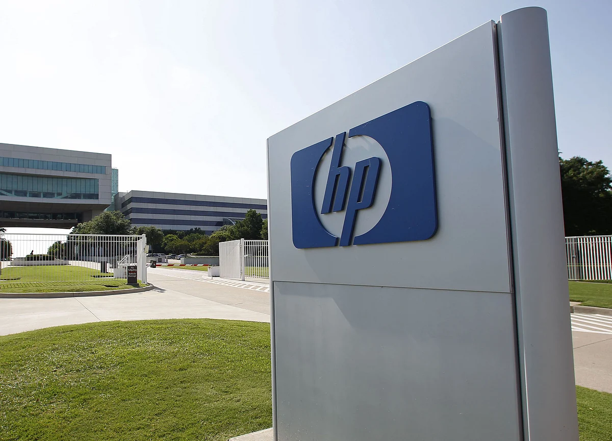 HP Feels No Pressure to React Quickly to Xerox Takeover Bid