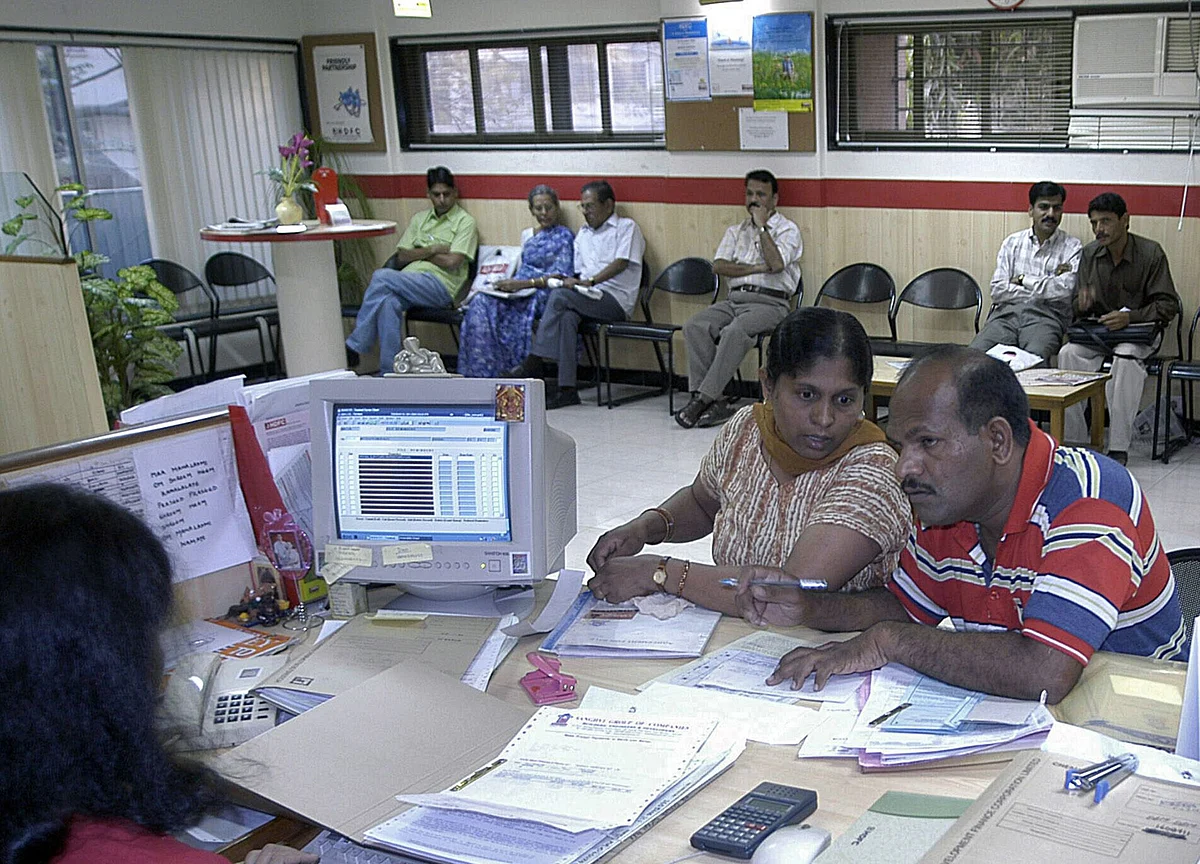 ICICI Direct: HDFC Bank’s Steady Quarter In Tough Environment