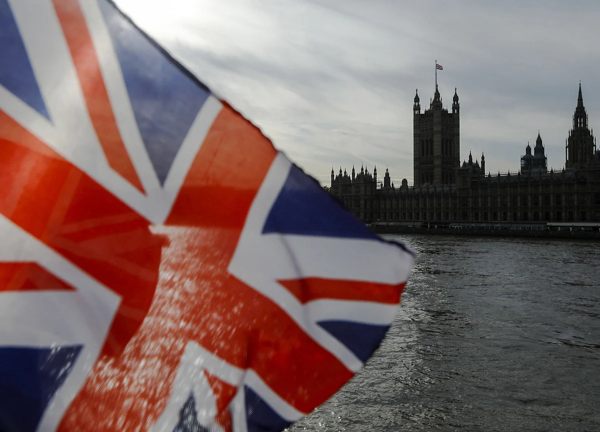 Pressure Grows on Britain to Return Its Last African Colony