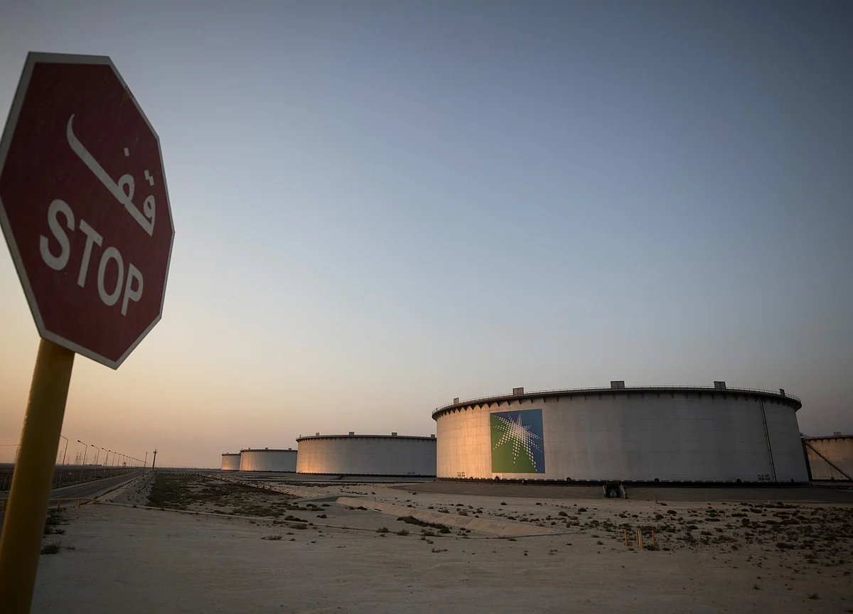 Aramco May Be Worth $1.5 Trillion or Less, Some IPO Banks Say