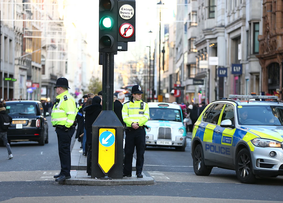 London Attack by Convicted Terrorist Disrupts U.K. Campaign