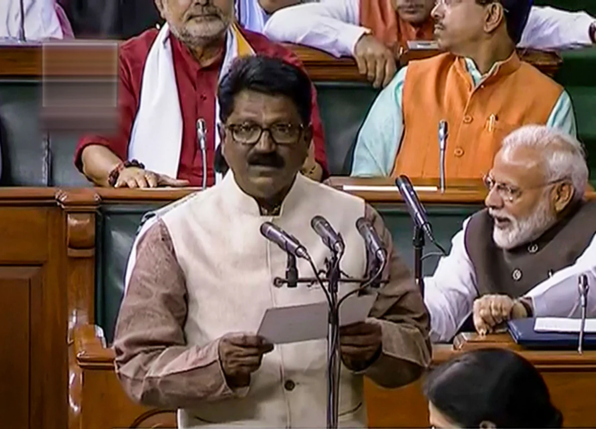 Shiv Sena Leader Arvind Sawant Announces Resignation As Minister, Says No Trust Left