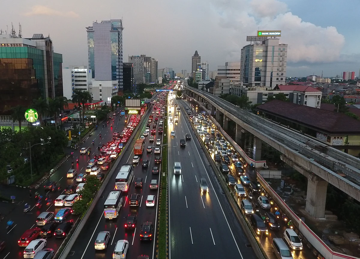 Renewables Push to Help Indonesia, India Debt Pipeline Grow