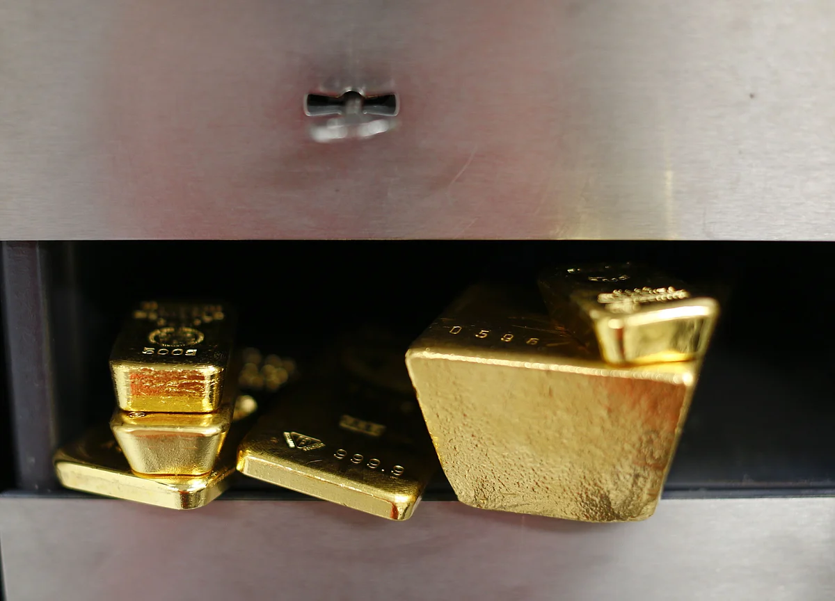 Hedge Funds Boost Bearish Gold Bets Before JPMorgan, Citi Exit