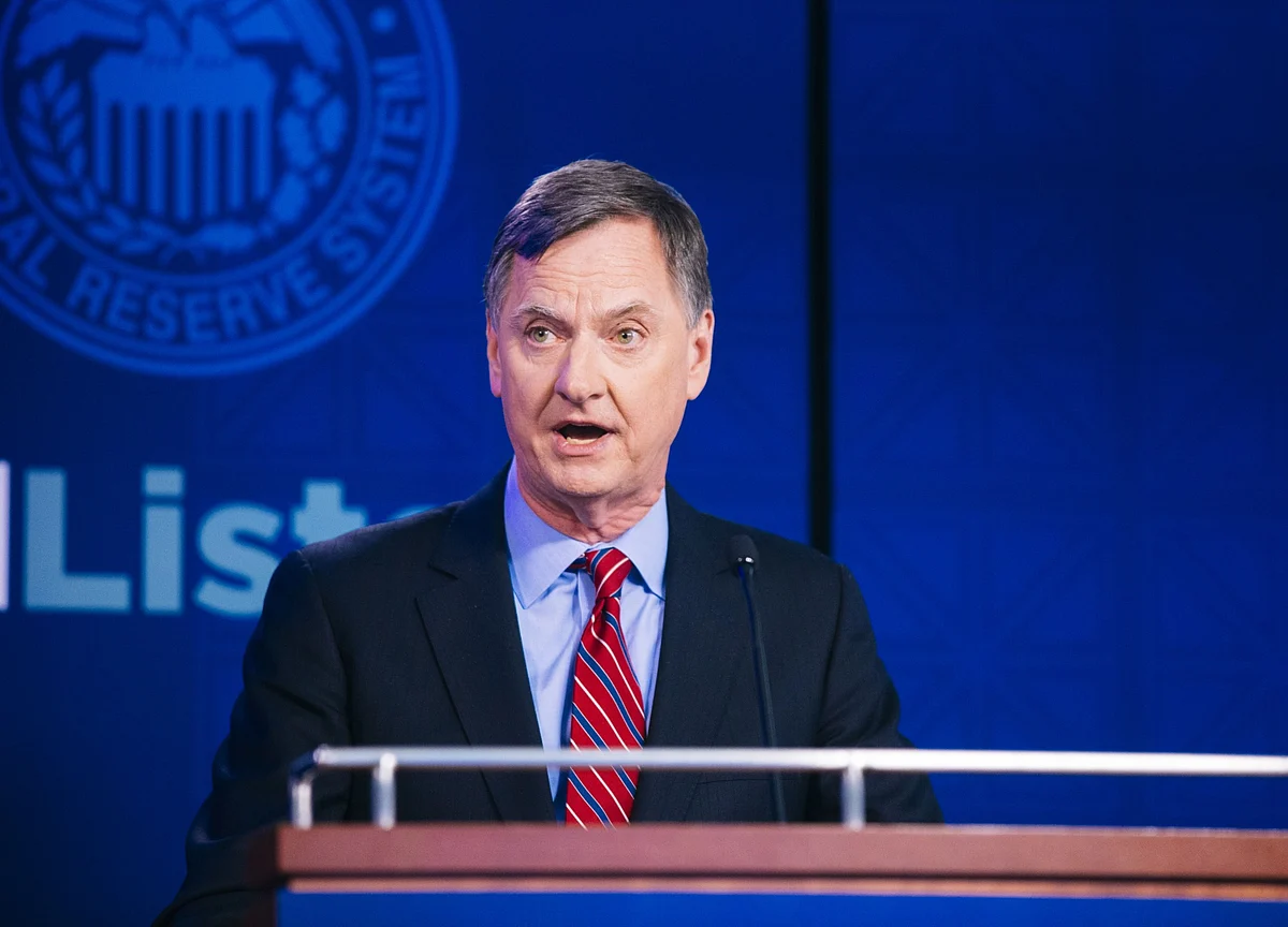 Fed’s Evans Says Rate Cuts Leave U.S. Economy in Good Place