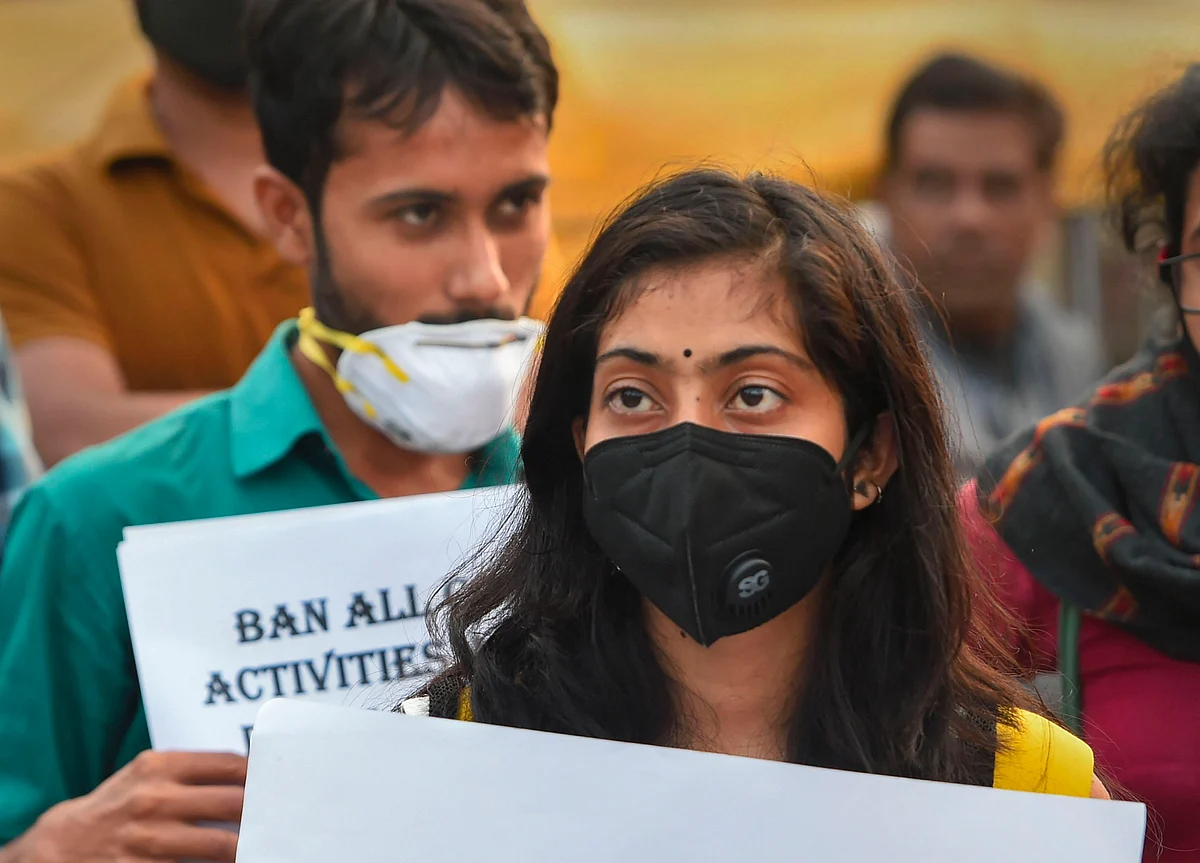 Delhi’s Air Quality Remains Poor