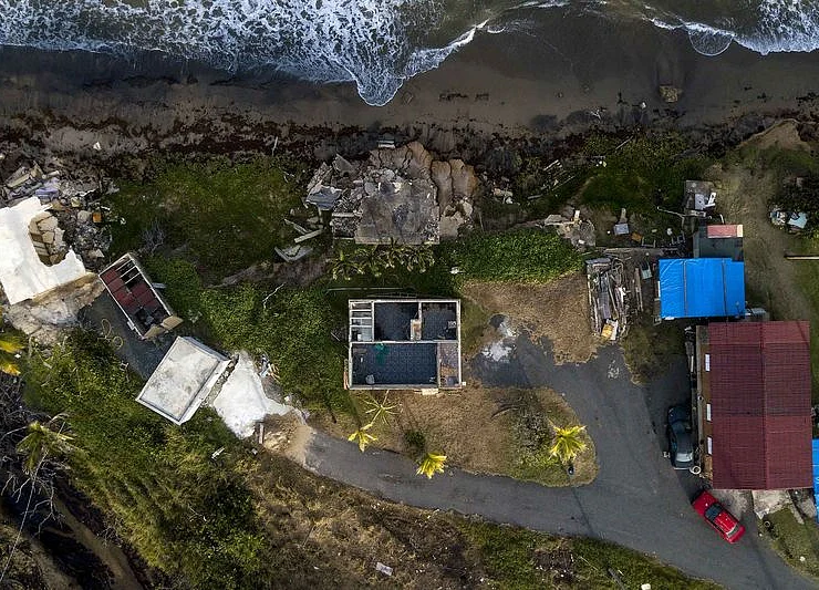 Muni Bonds Contain New Fine Print: Beware of Climate Change