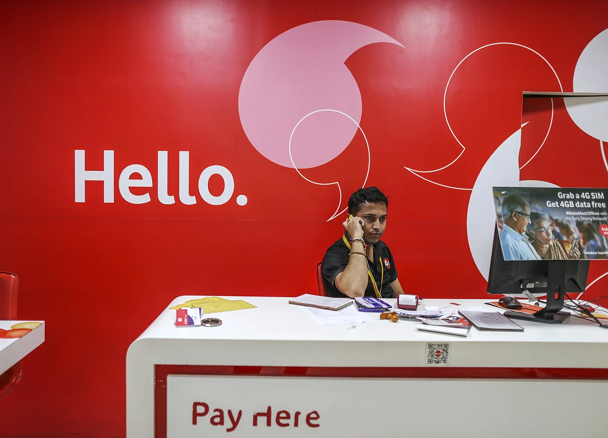 Vodafone CEO Says India Venture Is at Risk of Collapse