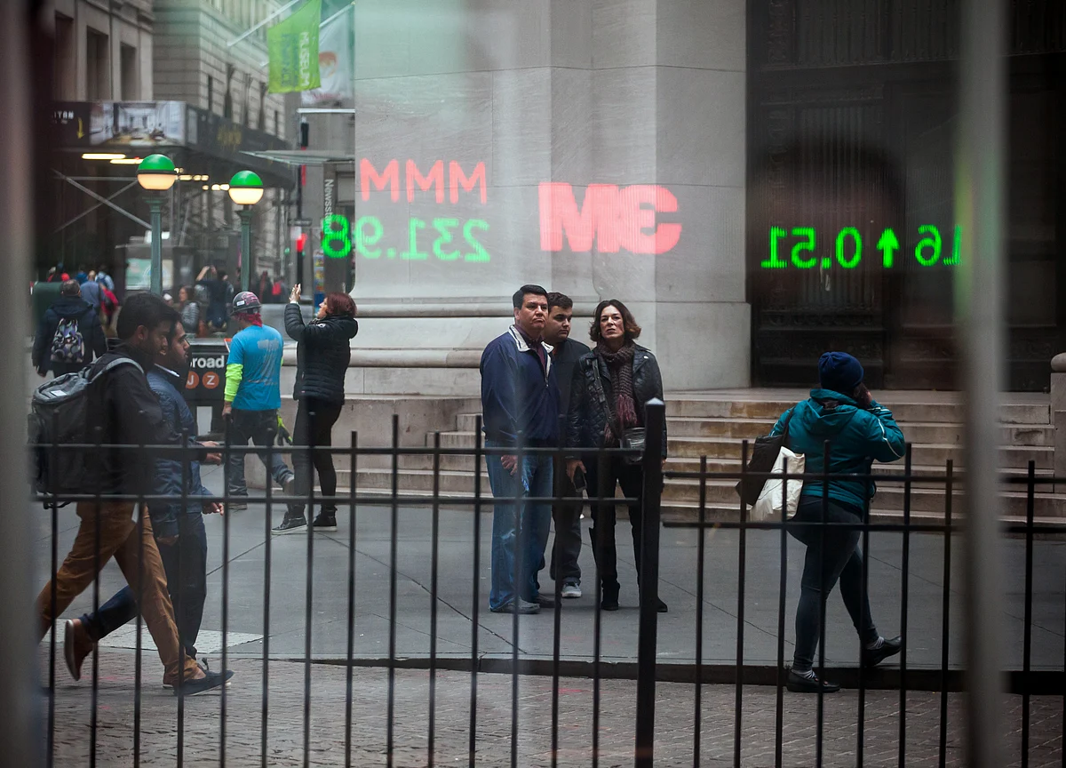 What Is Sustainable Finance? That's a $4 Trillion Question for Investors