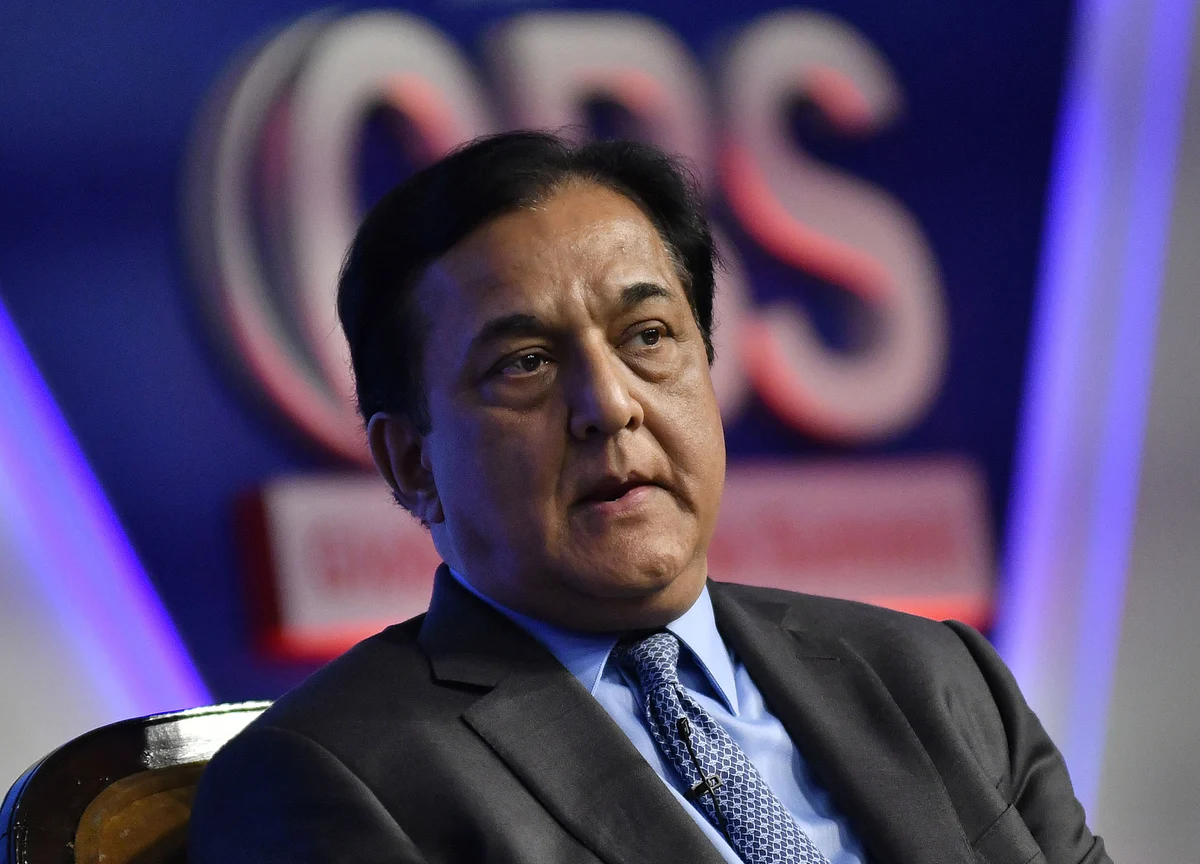Rana Kapoor Sells All But 900 Shares Of Yes Bank