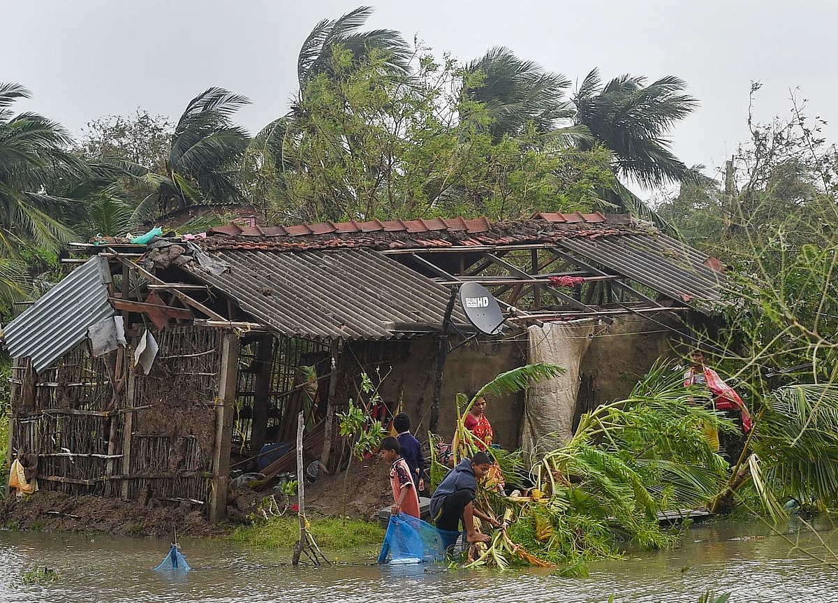 Cyclone Bulbul: 10 Killed, 2.73 Lakh Families Affected In West Bengal