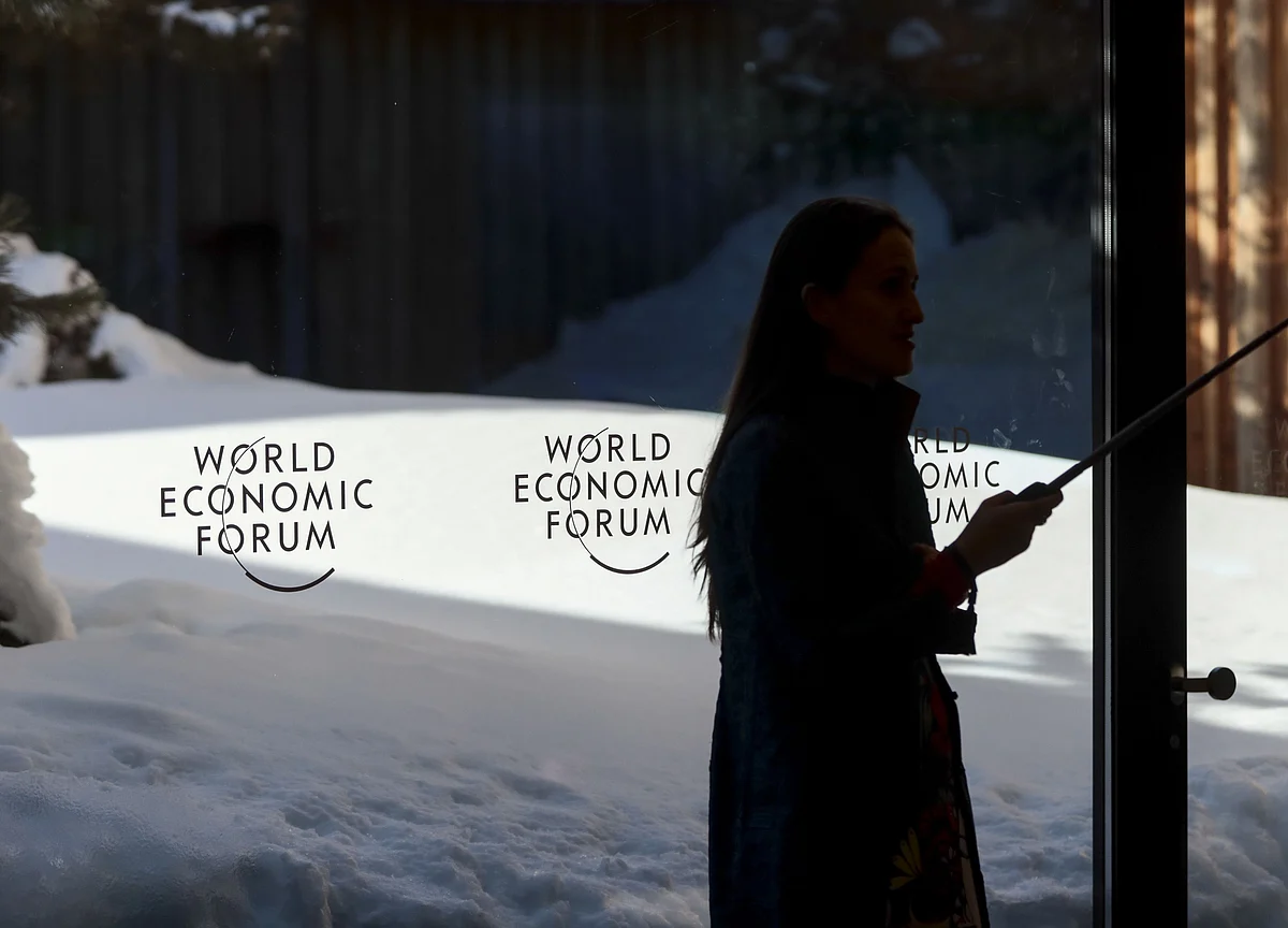 Over 100 Indian CEOs To Visit Davos For 50th World Economic Forum Annual Meet
