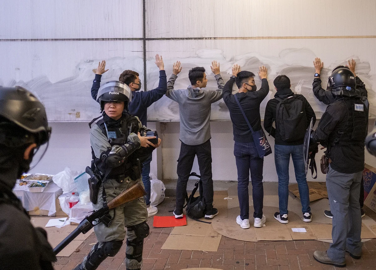 Hong Kong Protests Ease After Weekend of Arrests, Scuffles