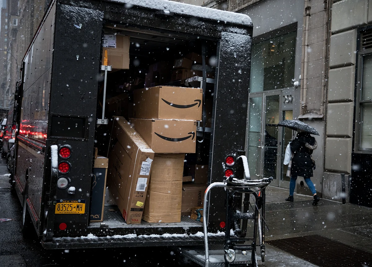 Amazon Is Its Own Biggest Mailman, Shipping 3.5 Billion Parcels