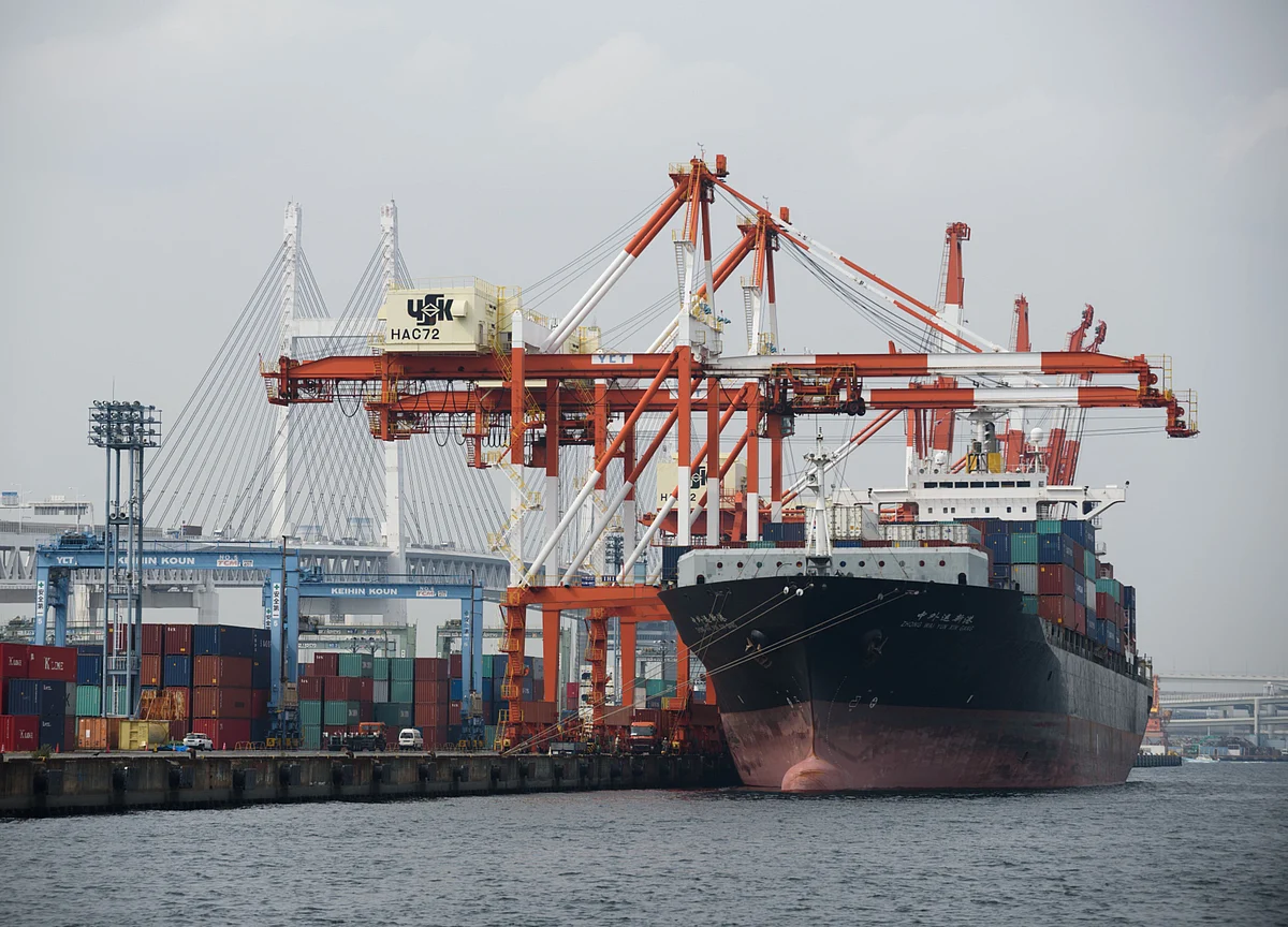 Japan Approves Ship Dispatch for Middle East Intel Gathering