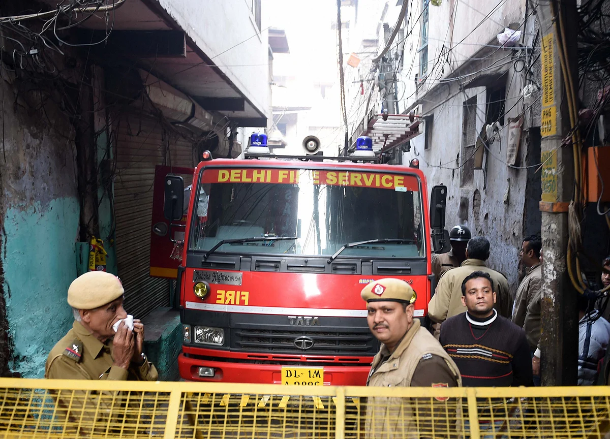 NHRC Issues Notice To Delhi Government, NMDC, Police Commissioner On Anaj Mandi Fire ‘Catastrophe’