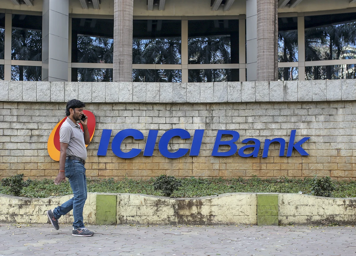 Bombay High Court Directs RBI To Respond To Chanda Kochhar’s Plea By Dec. 16
