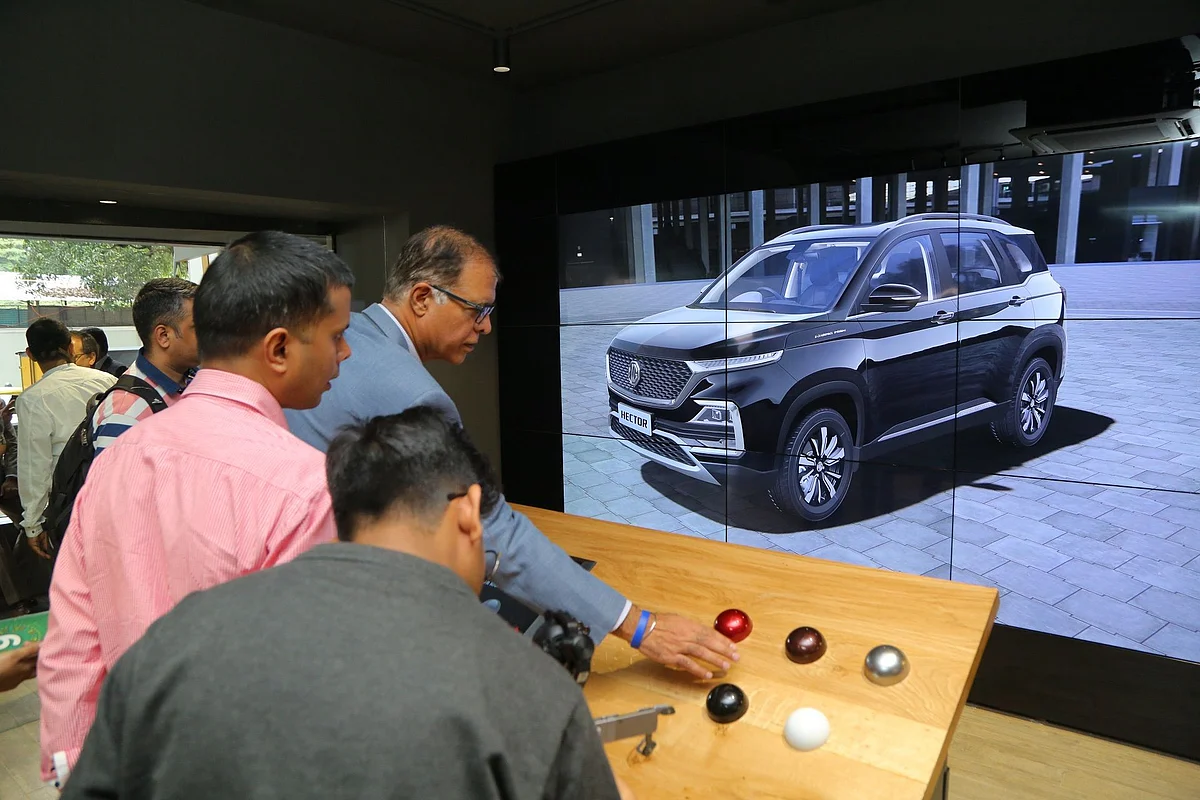 MG Motor’s first digital store in Bengaluru. (Photo: MG Motor)