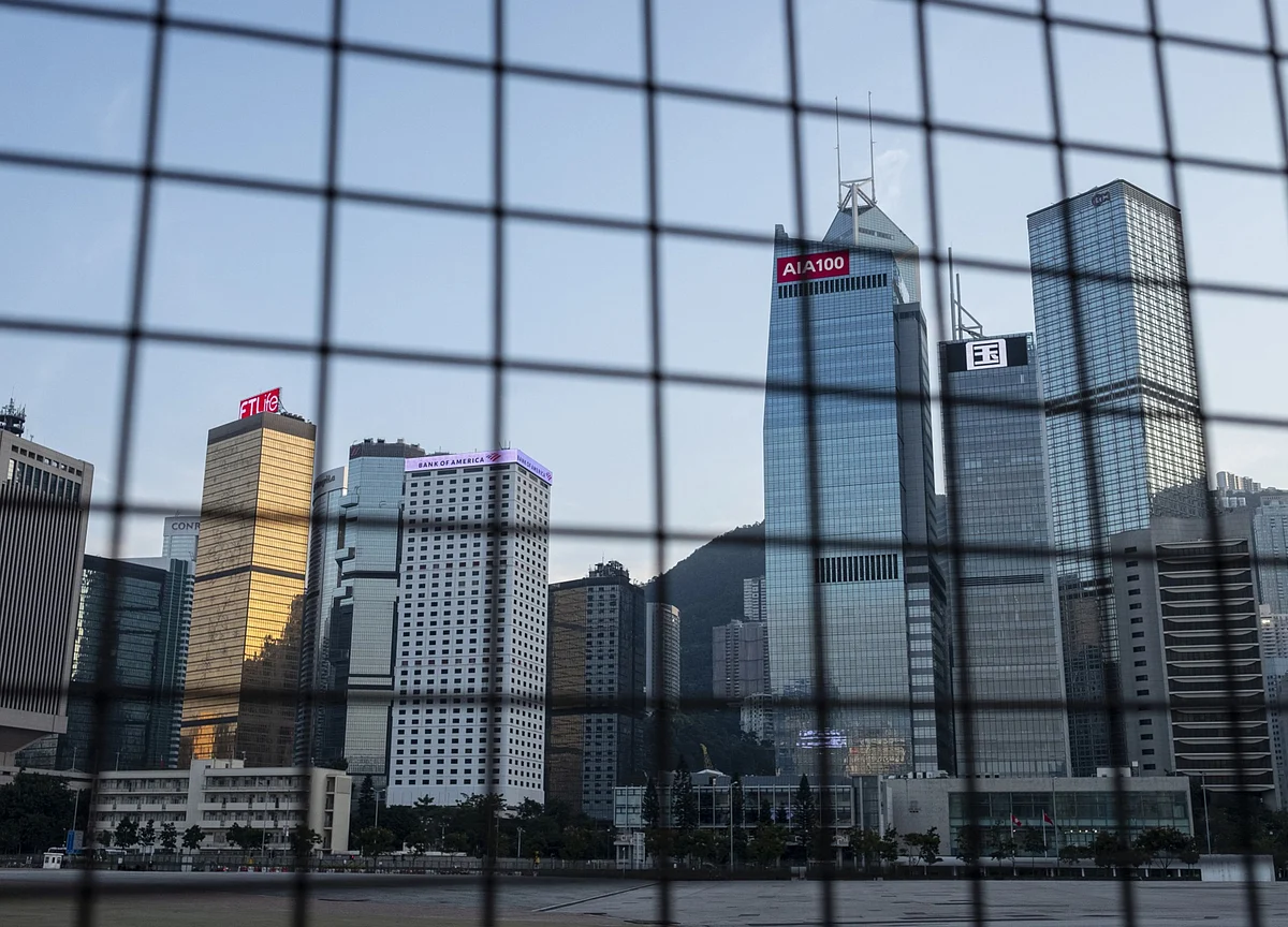 China Bucks Global Research Cuts With Record Analyst Count