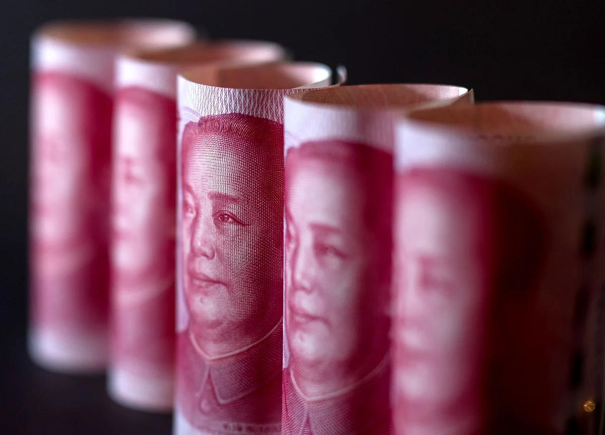 China FX, Bond Volumes Sink With Virus Keeping Traders Home