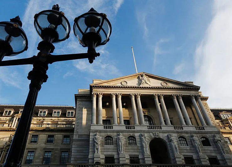 Lagarde Model Shunned as U.K. Extends Economy’s Male Millennium
