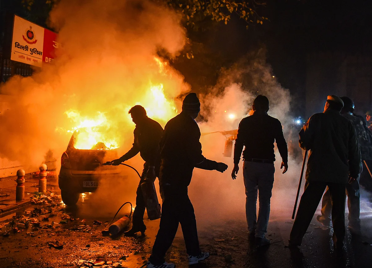 40 Detained In Connection With Violent Protest In Delhi’s Daryaganj