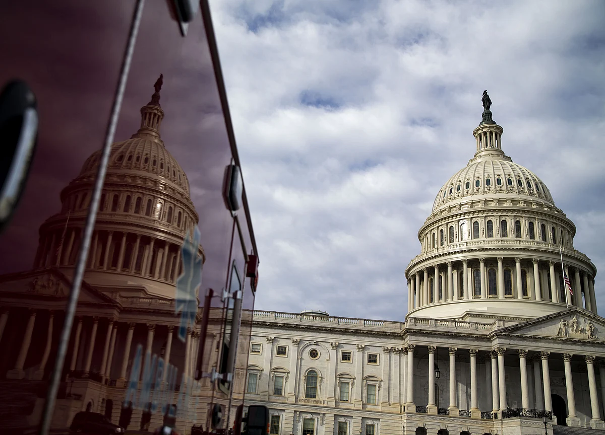 Senate Passes $1.4 Trillion Plan to Avoid Government Shutdown