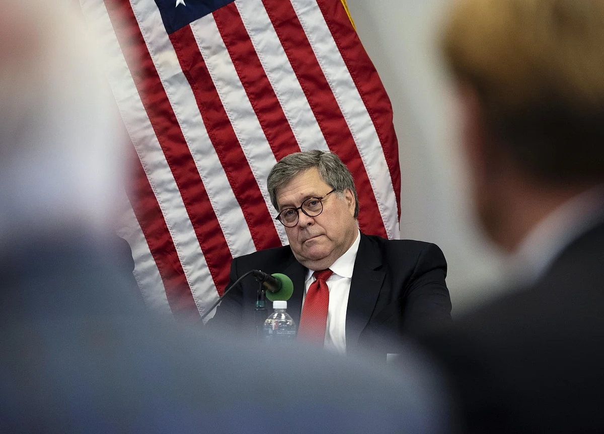 Barr Joins Trump in Excoriating FBI, Snubbing DOJ Watchdog