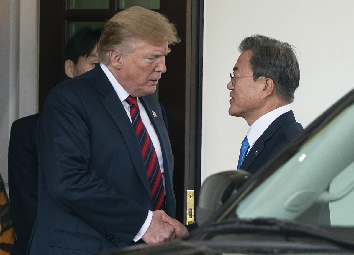 Trump, Moon Agree Dialogue With North Korea Should Continue
