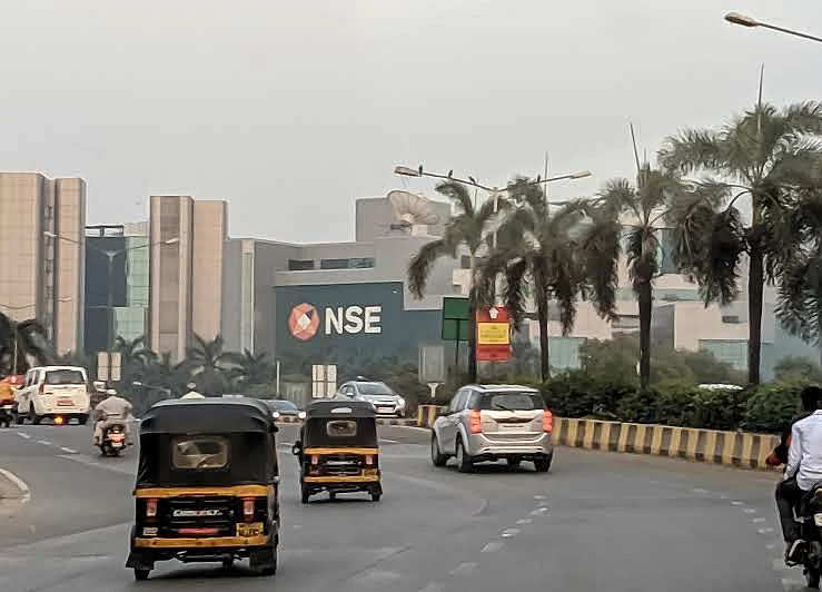 Sensex, Nifty Halt Two-Week Losing Streak