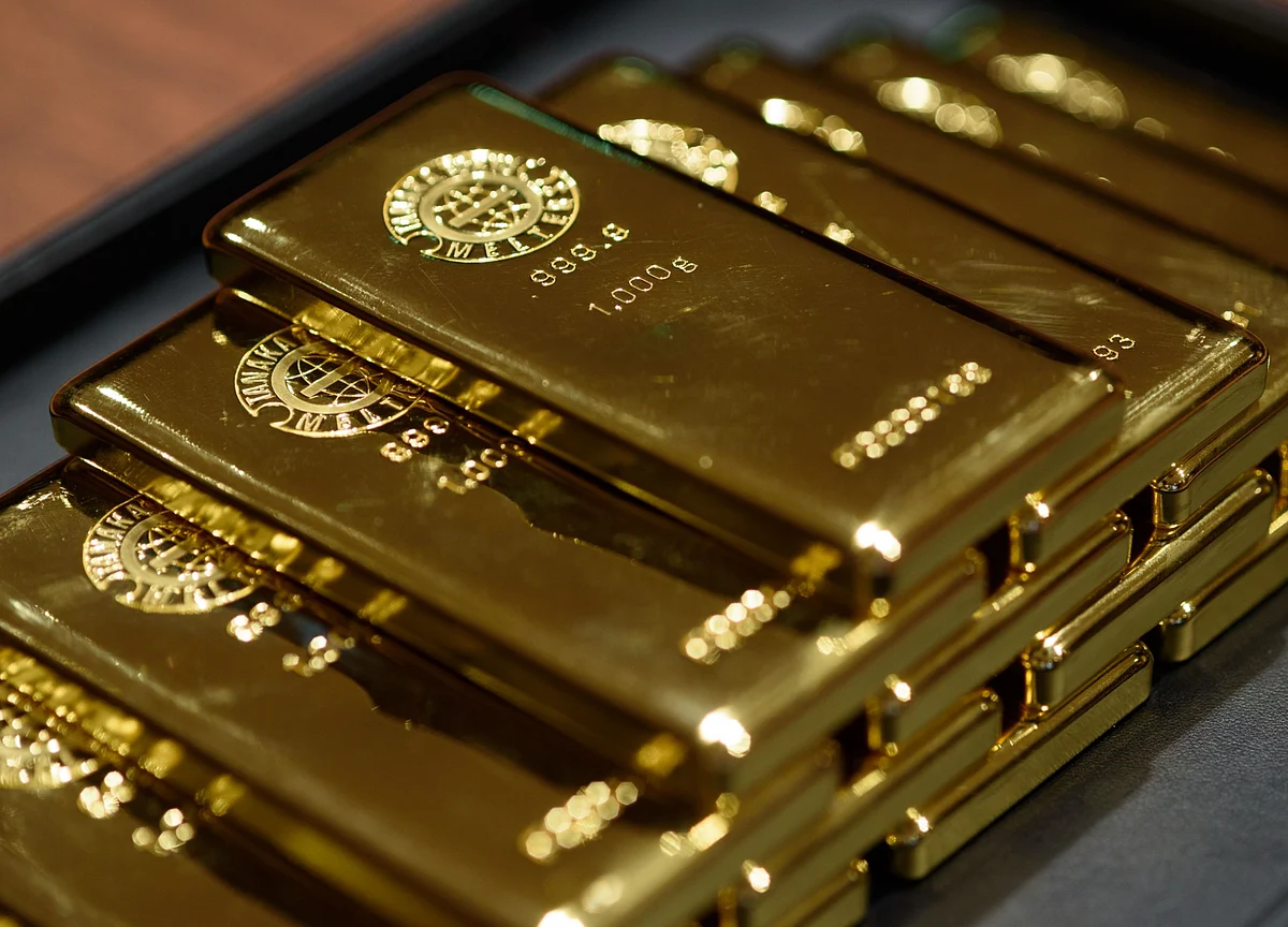 Government Imposes Restrictions On Import Of Gold, Silver