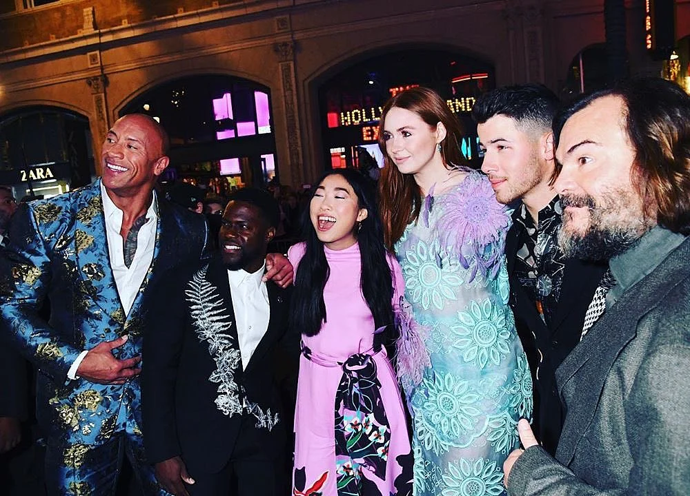 ‘Jumanji’ With Dwayne Johnson, Kevin Hart Tops Box Office