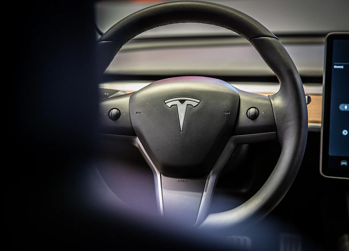 Tesla on Autopilot Rear-Ends a Parked Cop Car in Connecticut