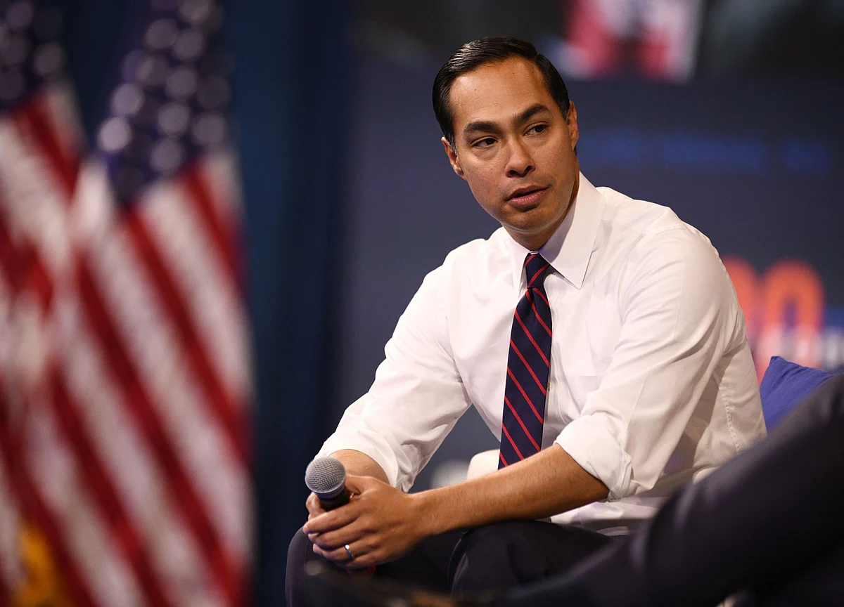 Julian Castro Exits 2020 Race, Thinning Field’s Diversity Again