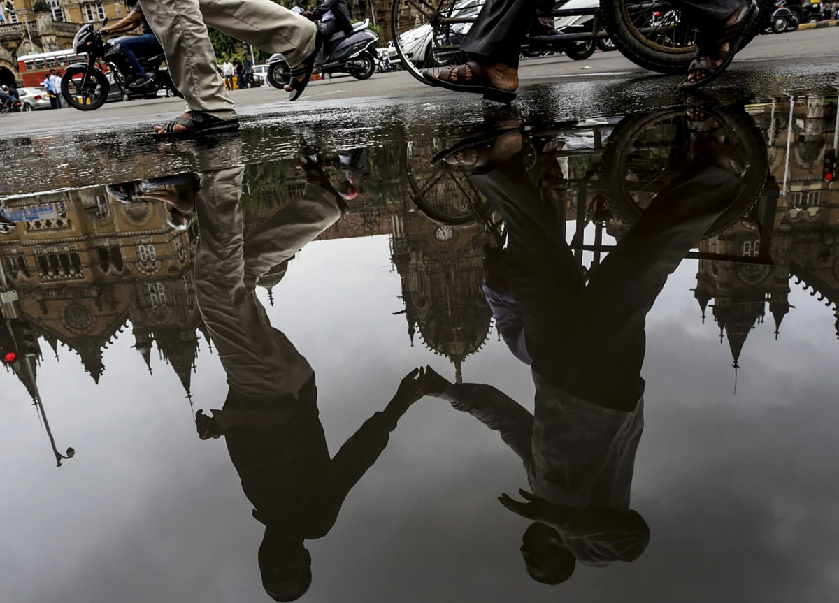 One Step Forward, One Back For Troubled Indian Shadow Banks