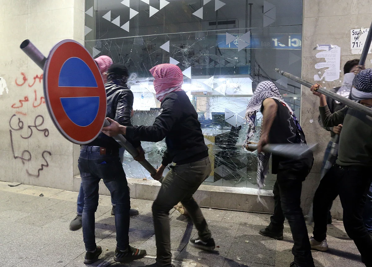 Lebanon Gets New Government After Three Months of Protest