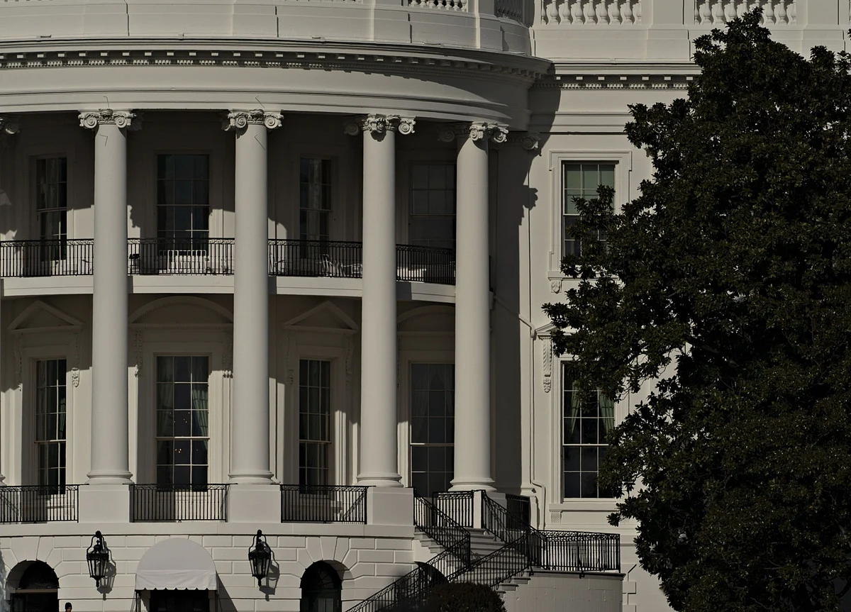 House Sends Impeachment to Senate; Trump Trial Starts Next Week