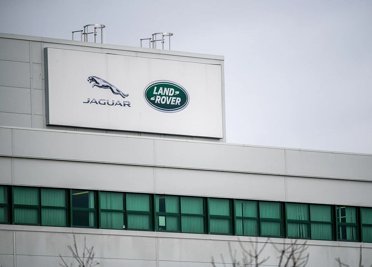Jaguar Land Rover Profit Jumps As China Paces Recovery