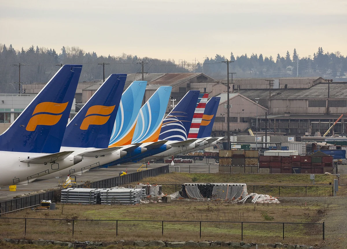 Boeing Sees 737 Max Return Slipping to Midyear, Adding to Strain