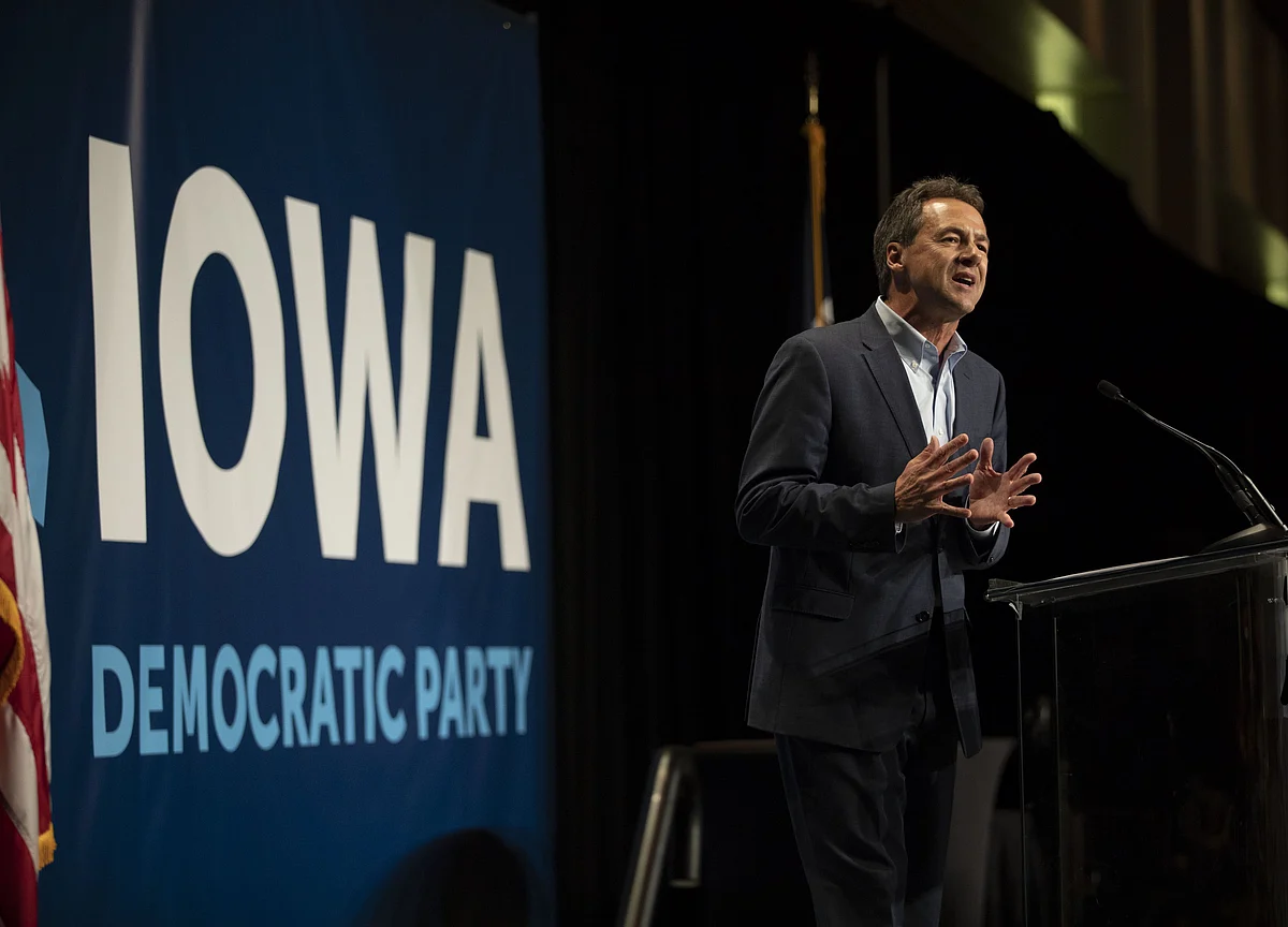 Biden Tries to Upstage Trump Before Iowa Rally: Campaign Update
