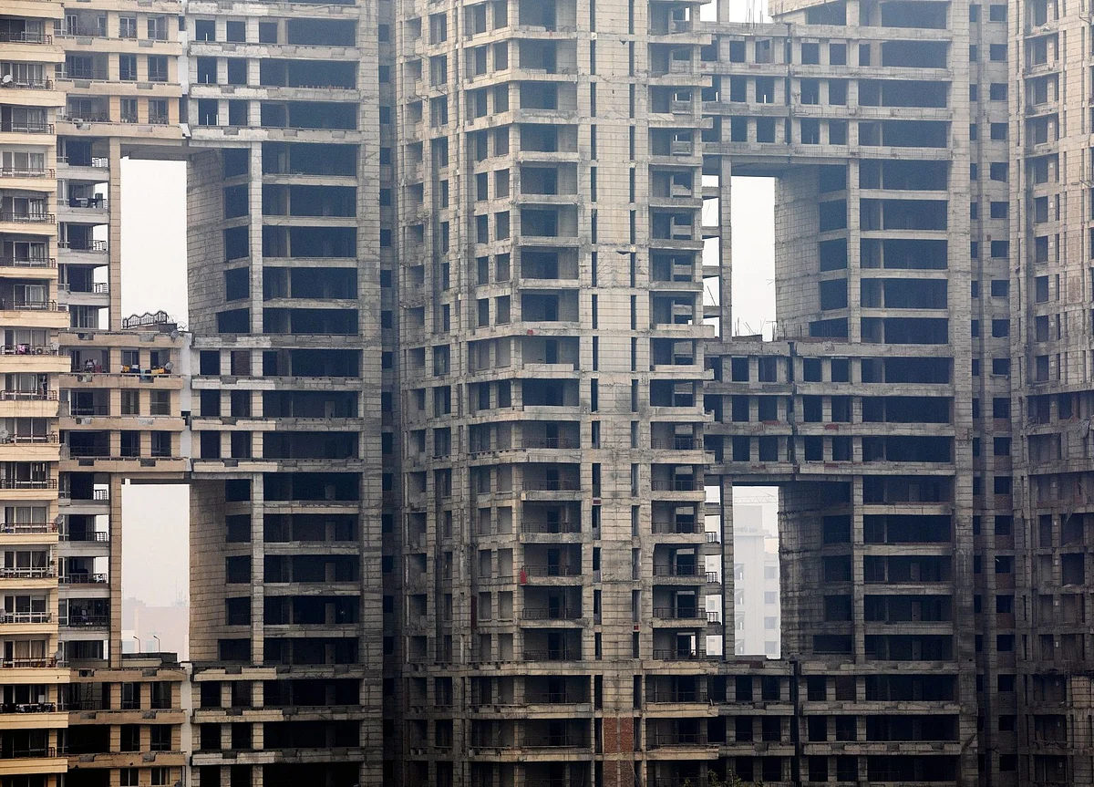 The Crisis That Shattered India's Economic Dreams