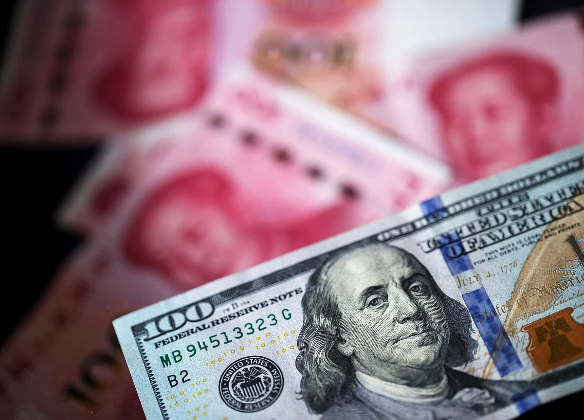 U.S. to Lift Yuan Manipulator Tag Ahead of China Trade Deal