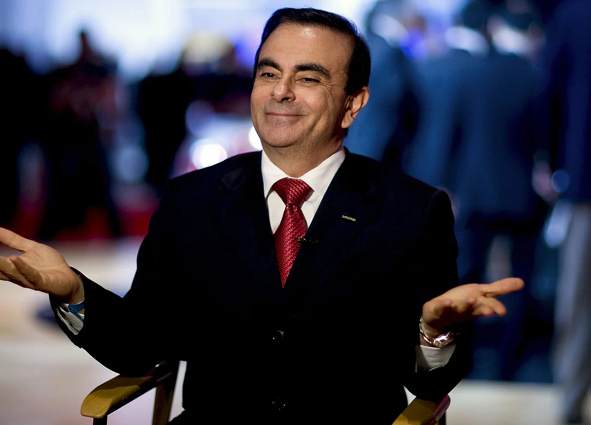 Ghosn Accuses Nissan of Sham Takedown Before Grabbing Microphone