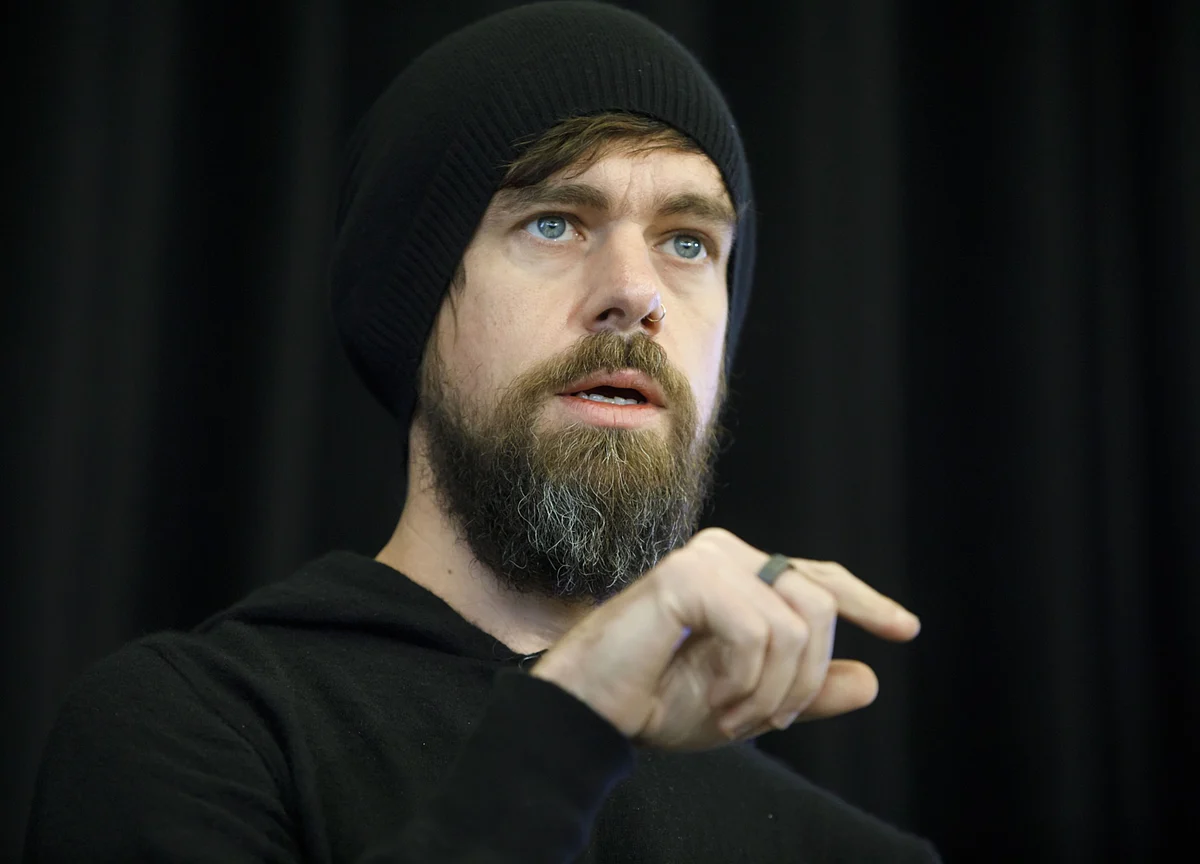 Jack Dorsey Asks Elon Musk How to Fix Twitter
