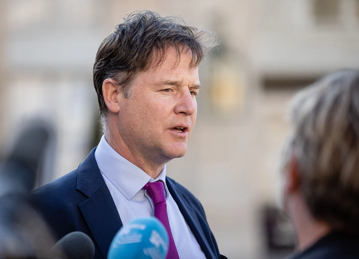 Amazon Executive Challenges Facebook’s Clegg on User Privacy