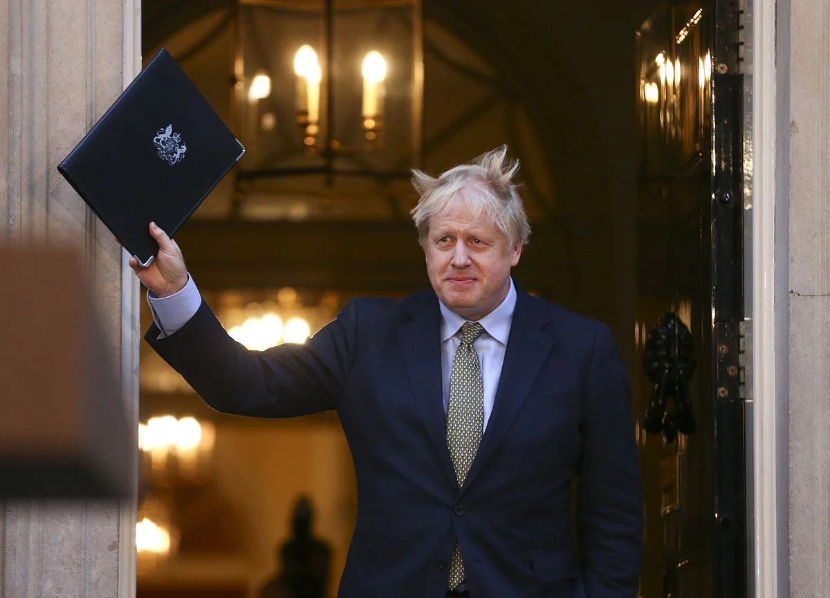 U.K. Business Faces End of Honeymoon as Johnson Boycotts Davos